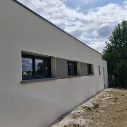 Pose de menuiseries sur une construction neuve � Blain