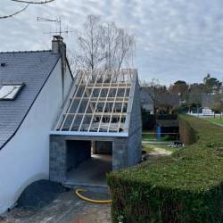 Cr�ation d'une charpente et r�alisation d'un solivage pour une extension 