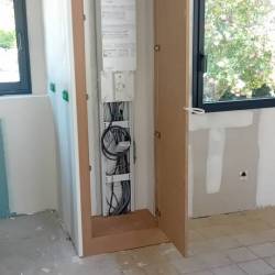 Cr�ation d'un coffre sur mesure pour compteur �lectrique (vue int�rieure)